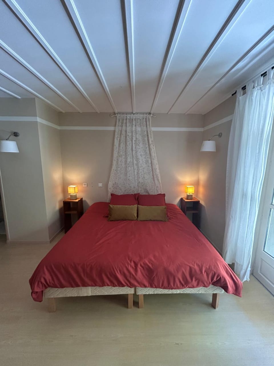 Auberge des Veillees Inn in Auvergne-Rhône-Alpes