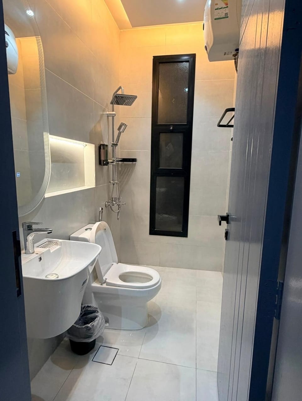 Shower, Bathroom