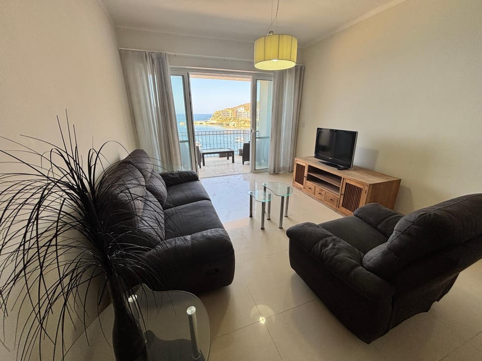 Living room, Sea view