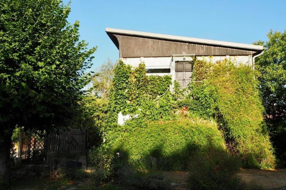 Jolie maison en bord de l'Yonne Apartment in Bourgogne-Franche-Comté