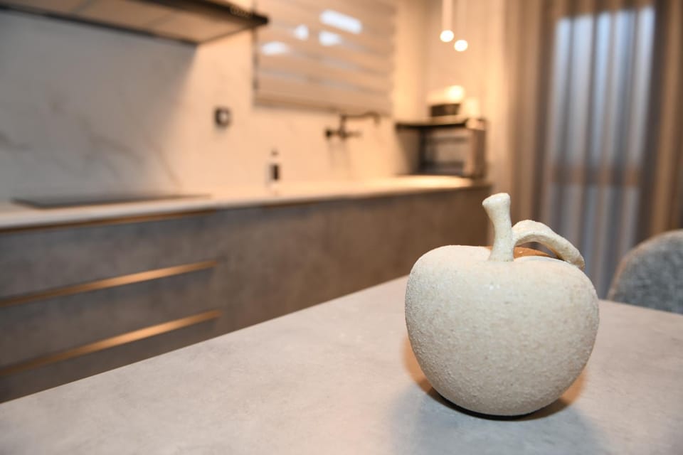 la cucina Dormi House in Messenia