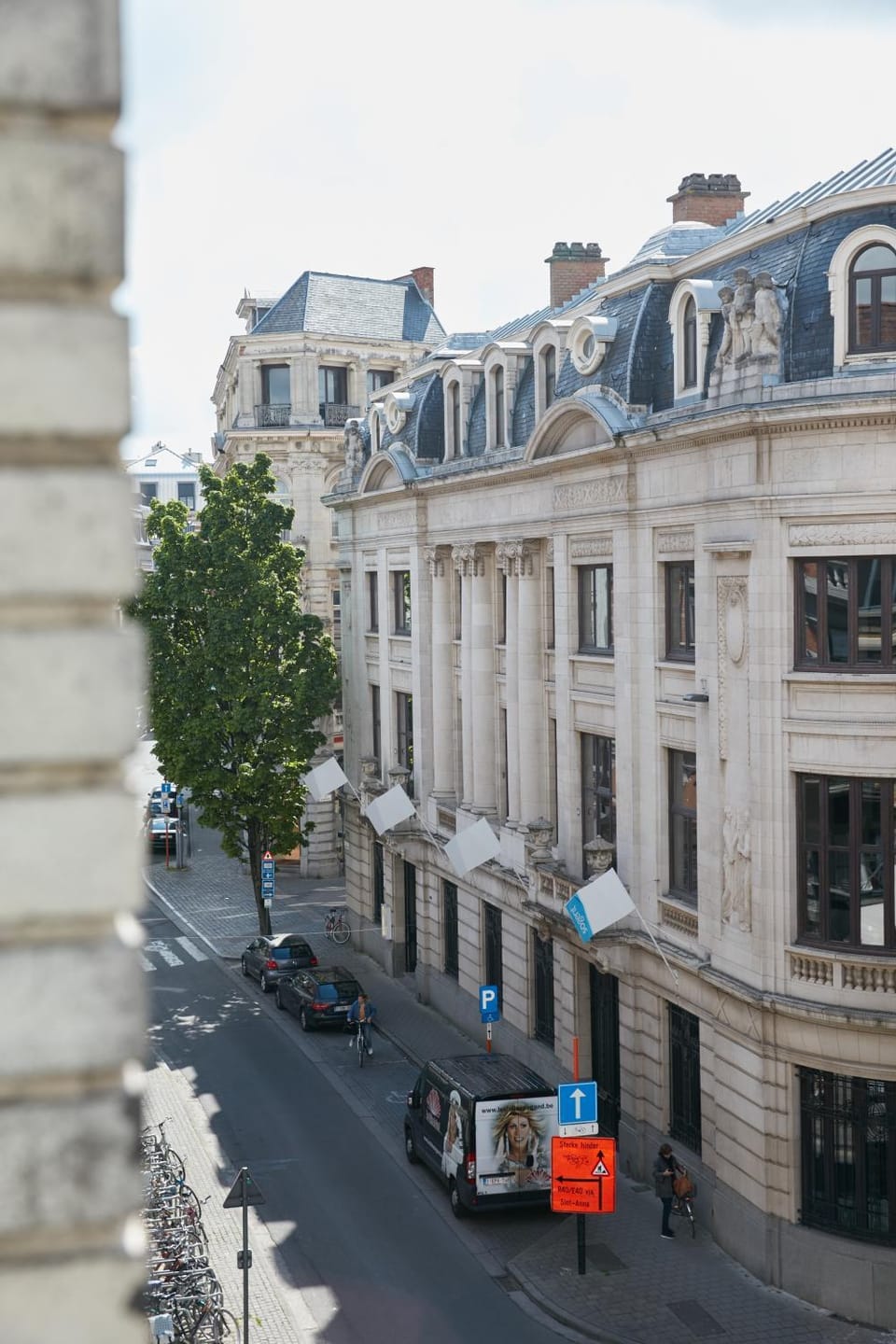 Day, Landmark view