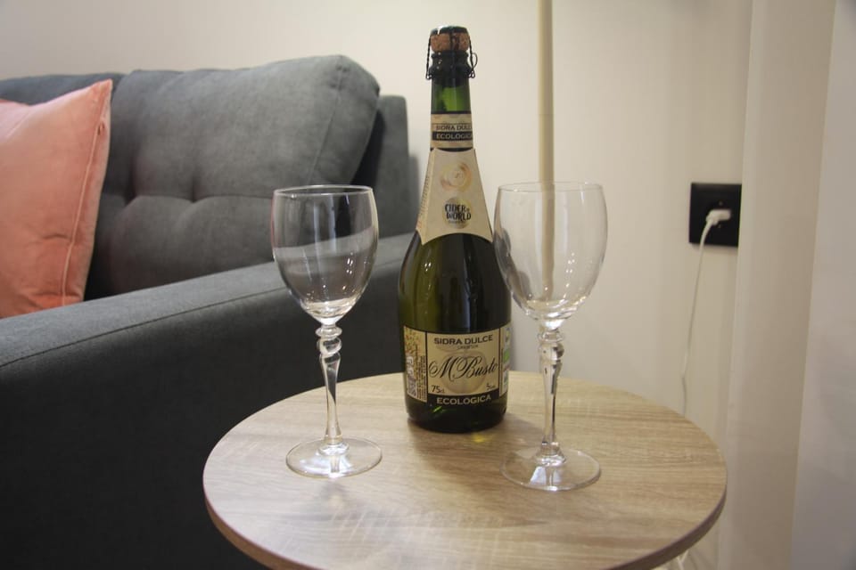 VIBE ASTURIAS Inclusive Suites 3A Apartment in Villaviciosa