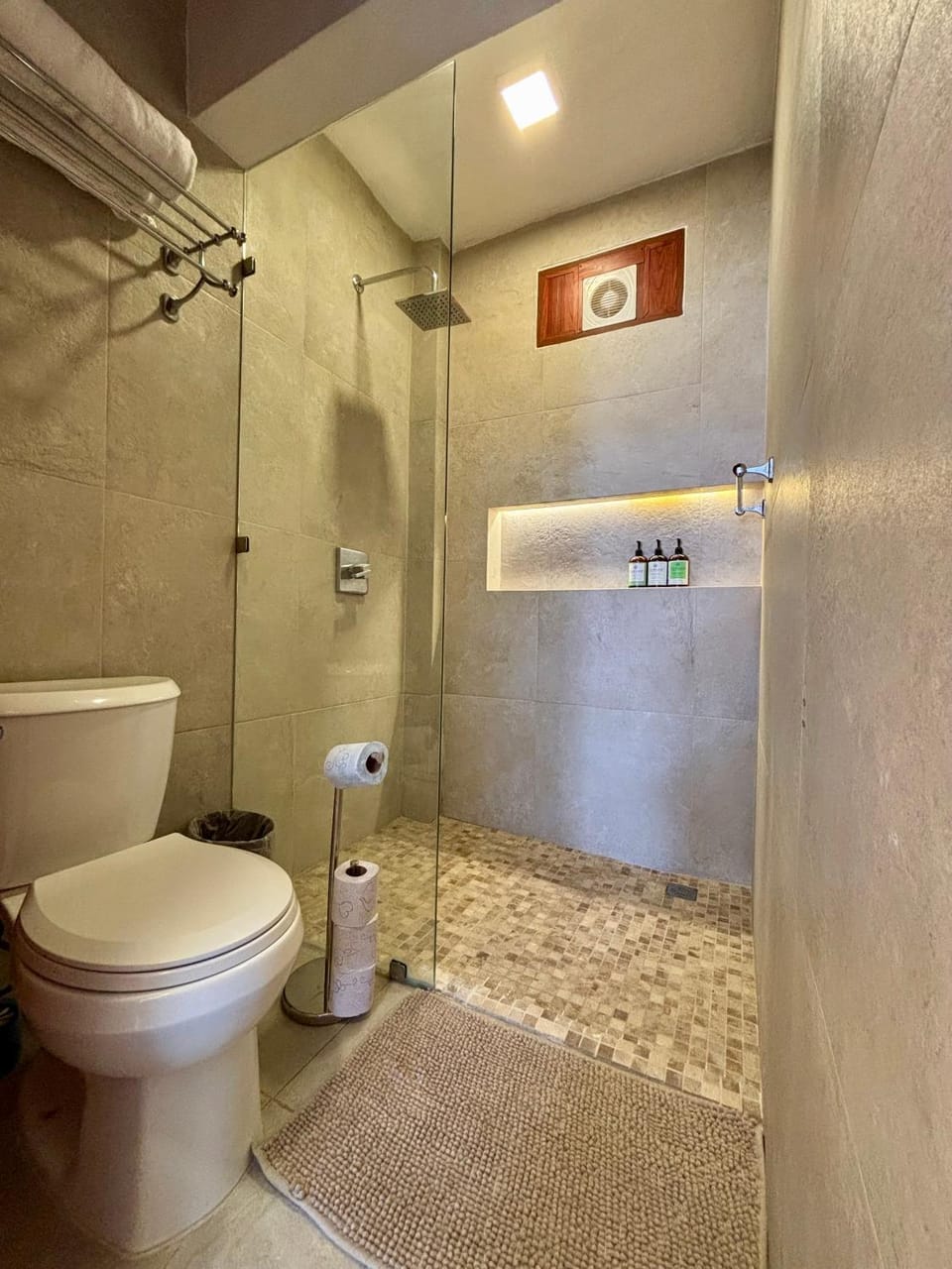 Shower, Bathroom