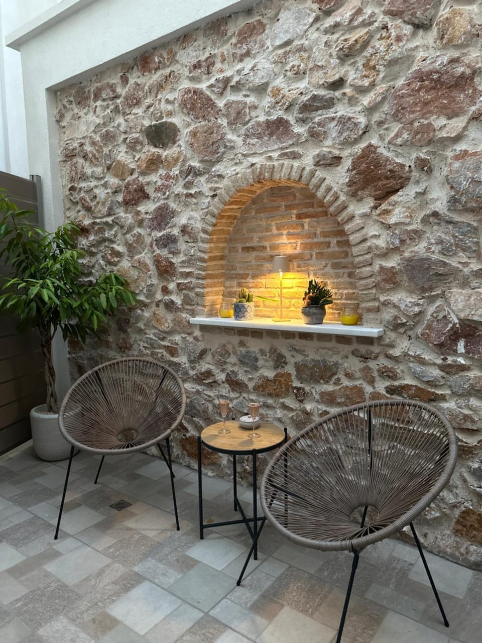 Patio, Seating area