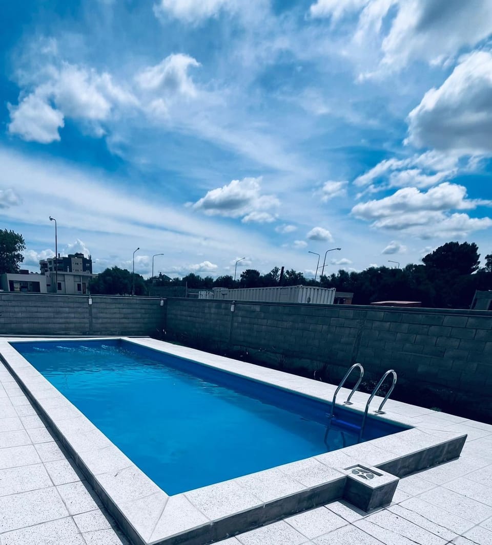 Swimming pool, Swimming pool