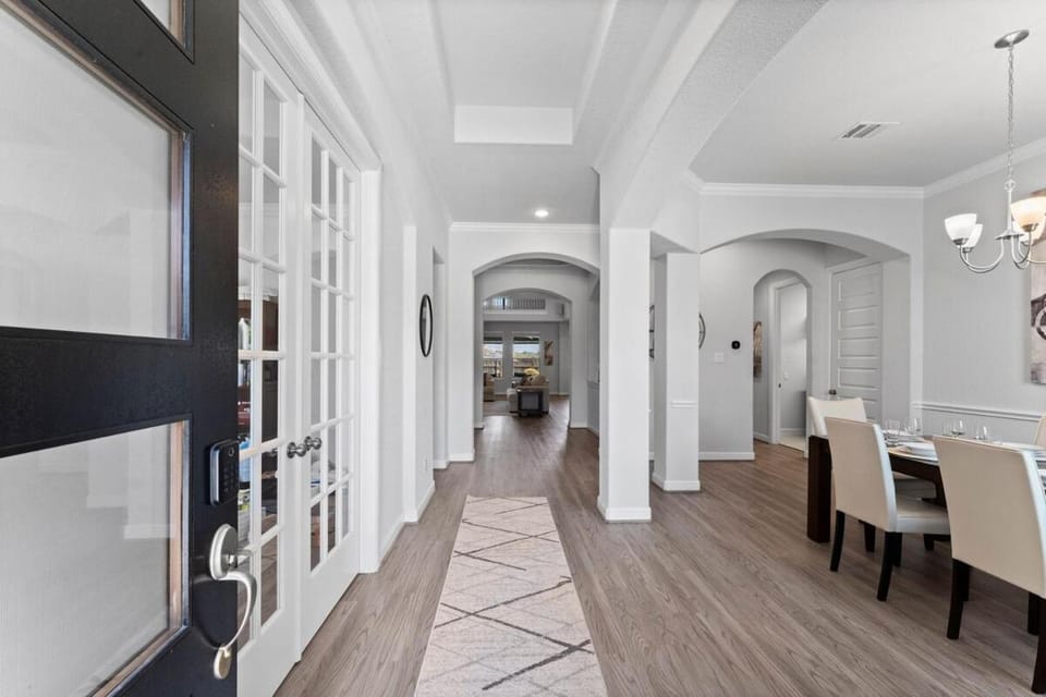 Waterfront Heated Pool Theater Smart Home House in Cypress