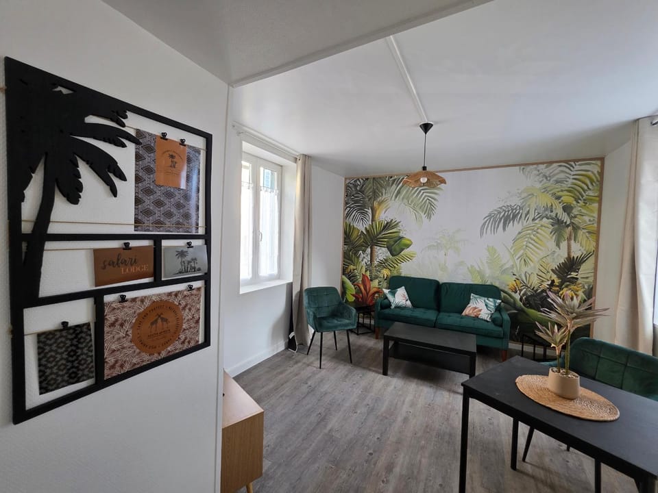 Superbe appartement rénové avec terrasse - FR-1-901-13 Apartment in Vosges