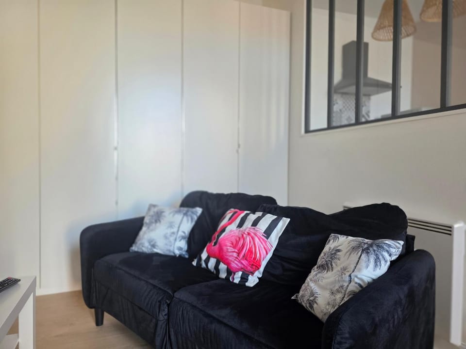 Appartement cosy au cœur de Luxeuil-les-Bains - FR-1-901-12 Apartment in Vosges