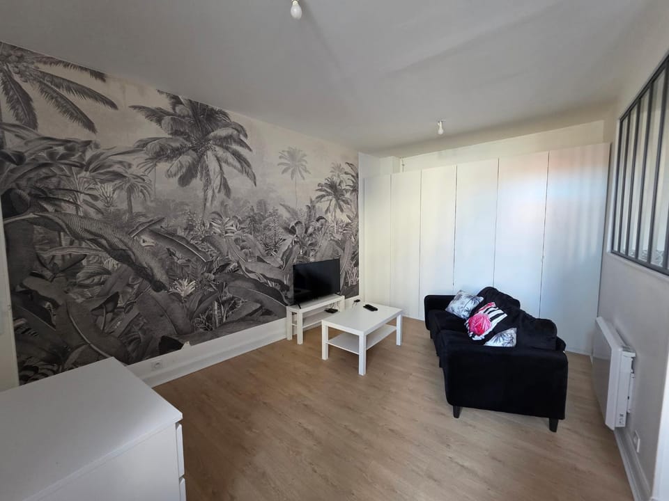Appartement cosy au cœur de Luxeuil-les-Bains - FR-1-901-12 Apartment in Vosges