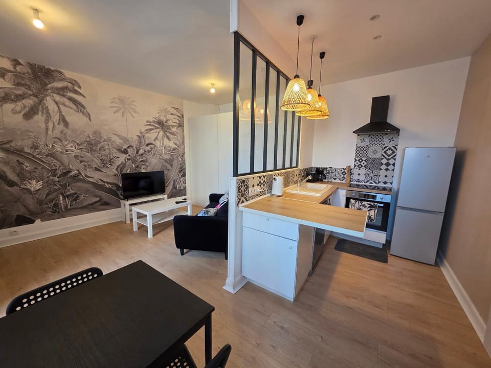 Appartement cosy au cœur de Luxeuil-les-Bains - FR-1-901-12 Apartment in Vosges