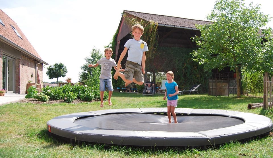 Garden, On site, Garden view, Sports