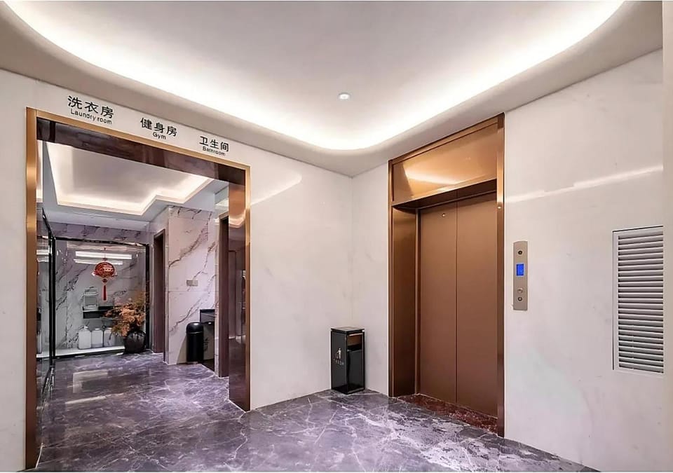 Home Inn Selected Xiamen Railway Station MixC 如家商旅酒店厦门火车站万象城店 Hotel in Xiamen