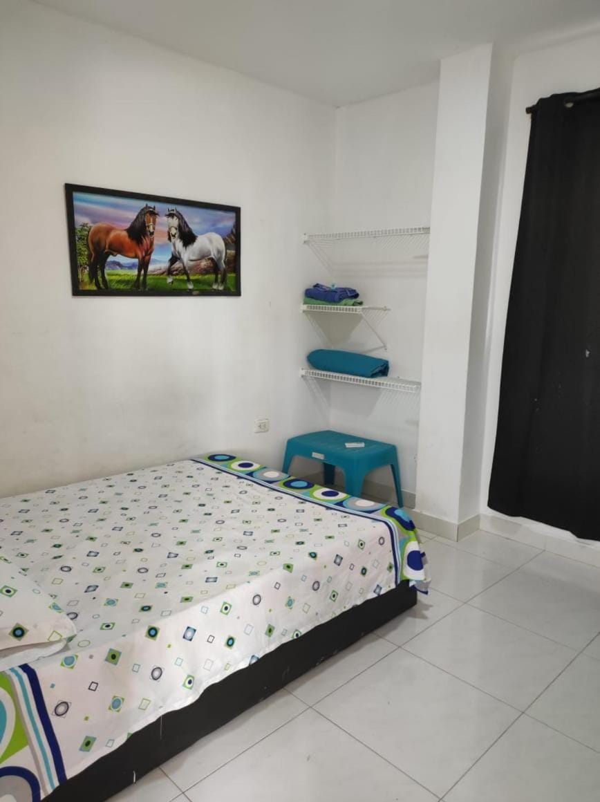 hostal alison Bed and Breakfast in Cartagena