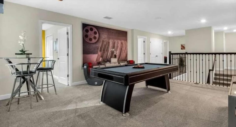 24-Guest House with Heated Pool Spa and Theater House in Kissimmee
