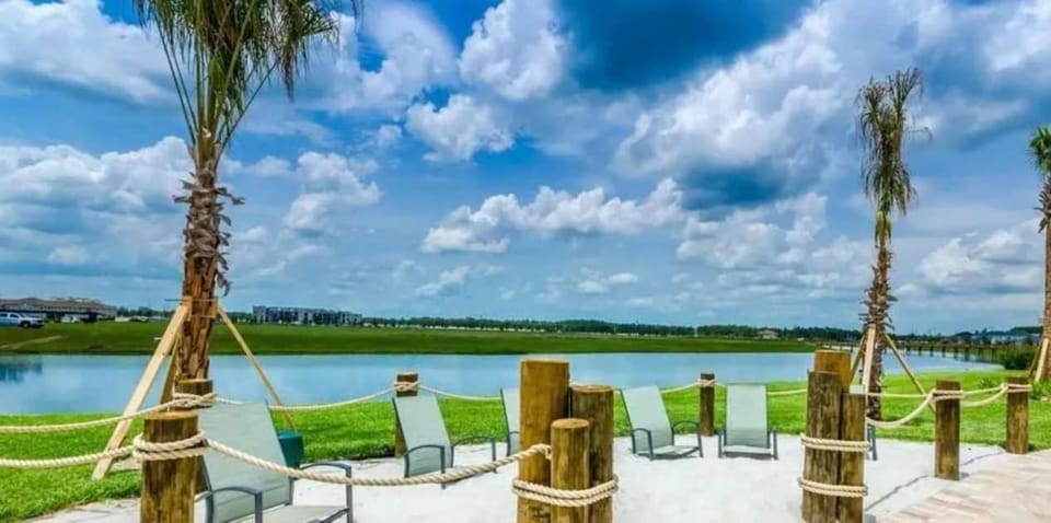 24-Guest House with Heated Pool Spa and Theater House in Kissimmee