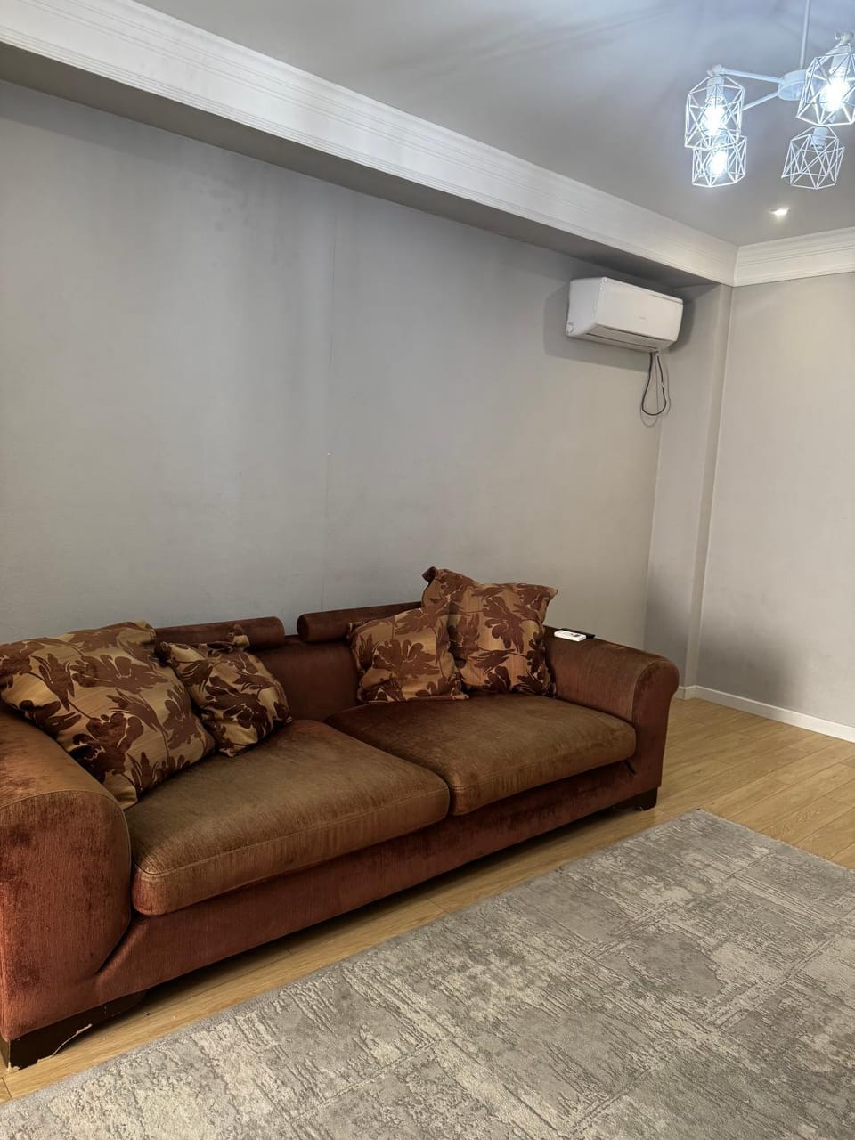 Апартаменты Золотой Квадрат Apartment in Almaty