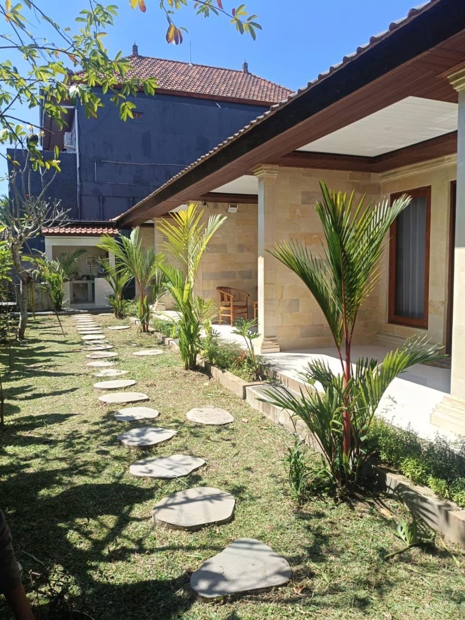 Ari Guest House 11 Bed and Breakfast in Abiansemal