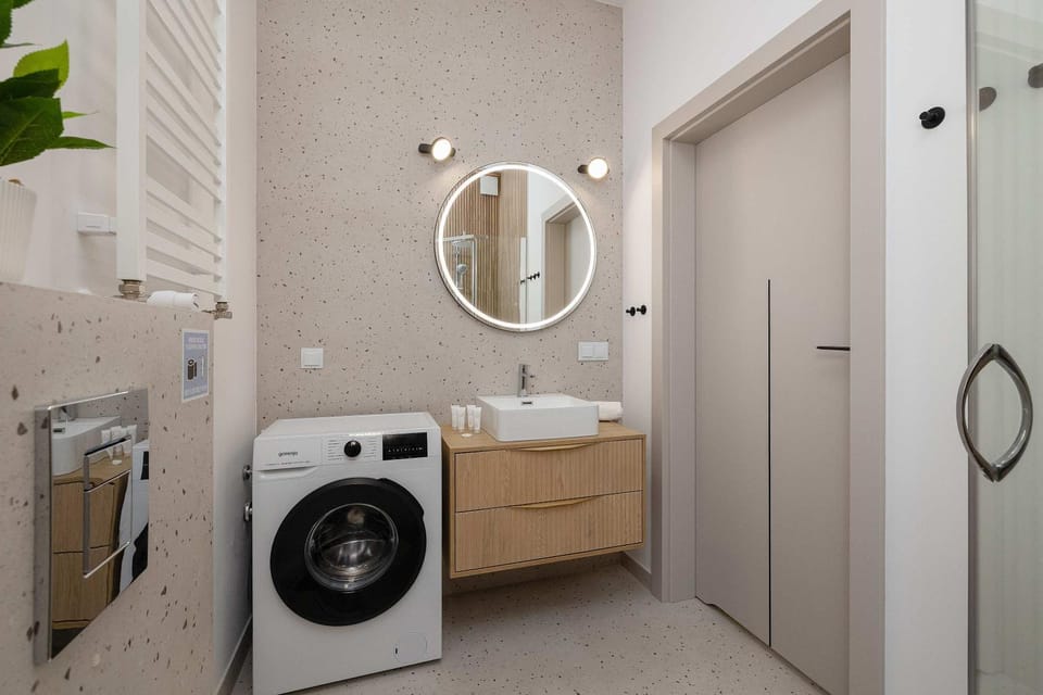 Bathroom, washing machine