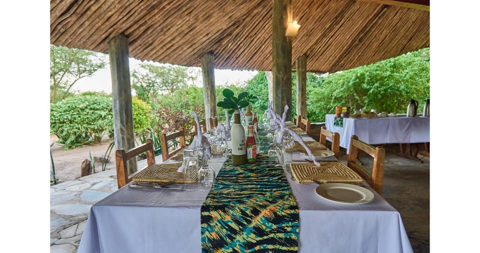 Restaurant/places to eat, Banquet/Function facilities