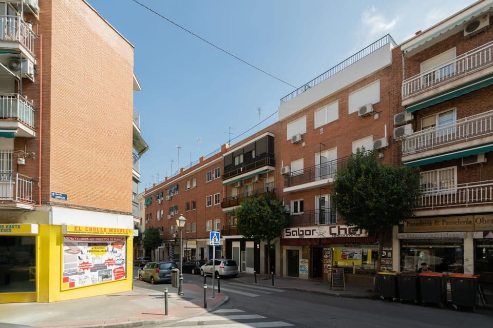Madrid RIo Suites con Parking Privado Apartment in Madrid