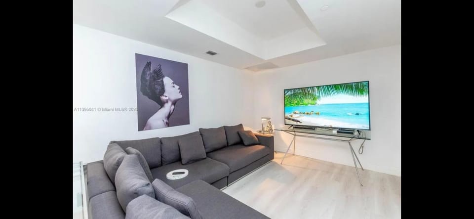 Ocean view 2bd brickell condo Apartment in Brickell