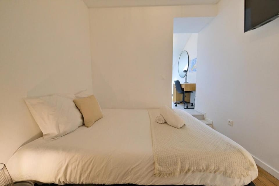 Le Villeminot - 3 studios - Gare Apartment in Reims