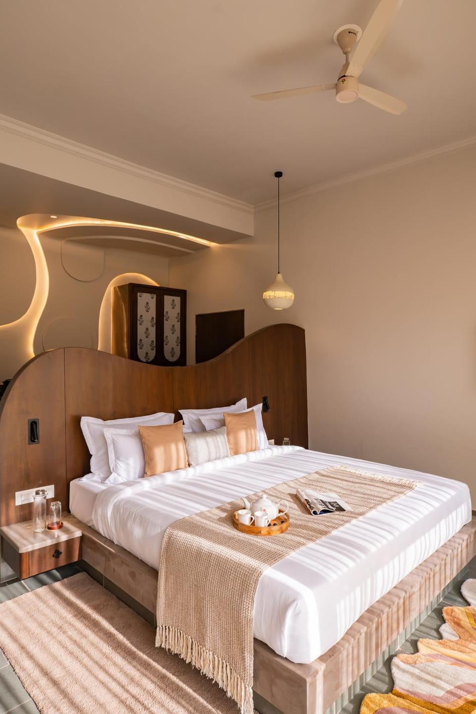ELIVAAS Signature Raj Villas Pet-Friendly Hotel Suite with Pvt Pool & Aravalli Hill Views Villa in Rajasthan