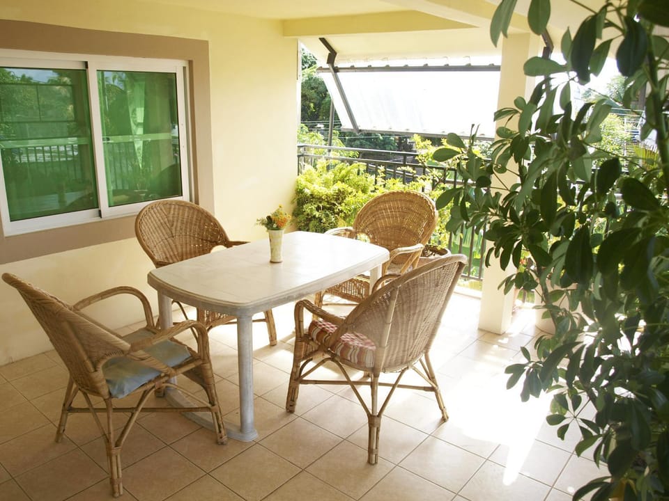 Heliconia Guesthouse Apartment in Grand Baie