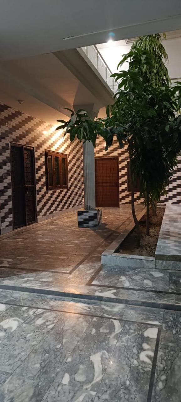 Alnoor Lodgings Apartment in Punjab
