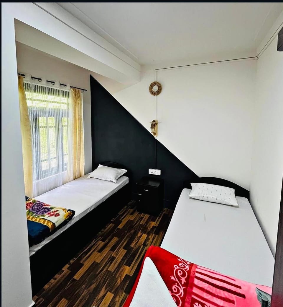 leeong urban homestay House in India