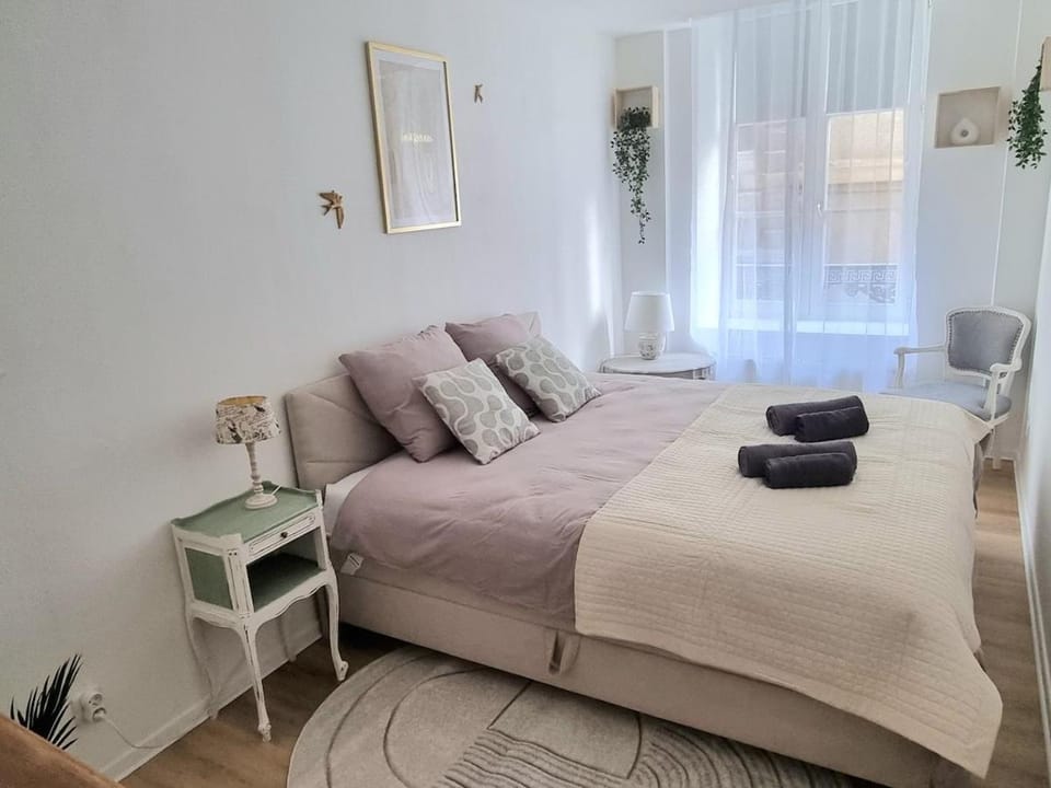 Paris'Sed Le charme et l'élégance du style parisien à deux pas du Château Fort Apartment in Grand Est