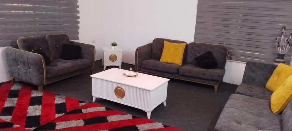 شقه مفروشه في عجلون للايجار اليومي الاسبوعي الشهري Apartment in Africa