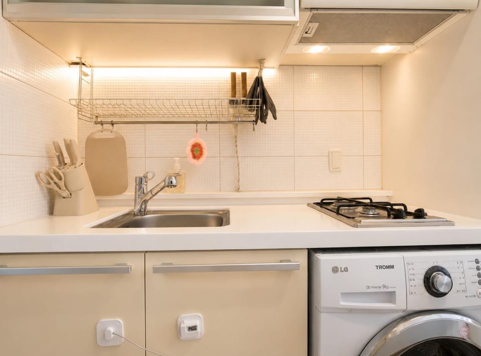 강남역 10분 역삼역 5분거리 Apartment in Seoul