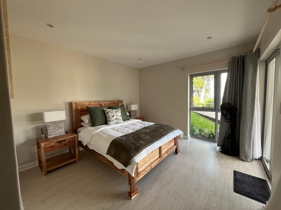 Spacious Thulana Hill Apartment Apartment in Plettenberg Bay