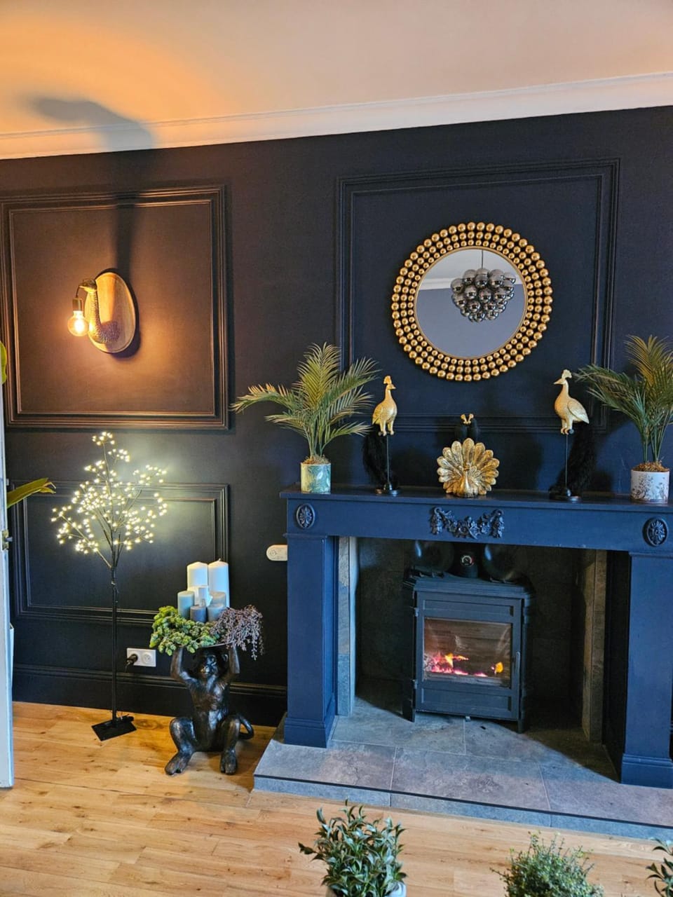 Communal lounge/ TV room