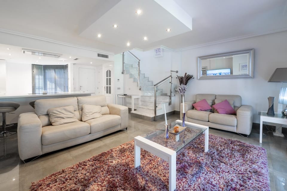 Cabopino Sun and Beach 3BR Apartment in Marbella