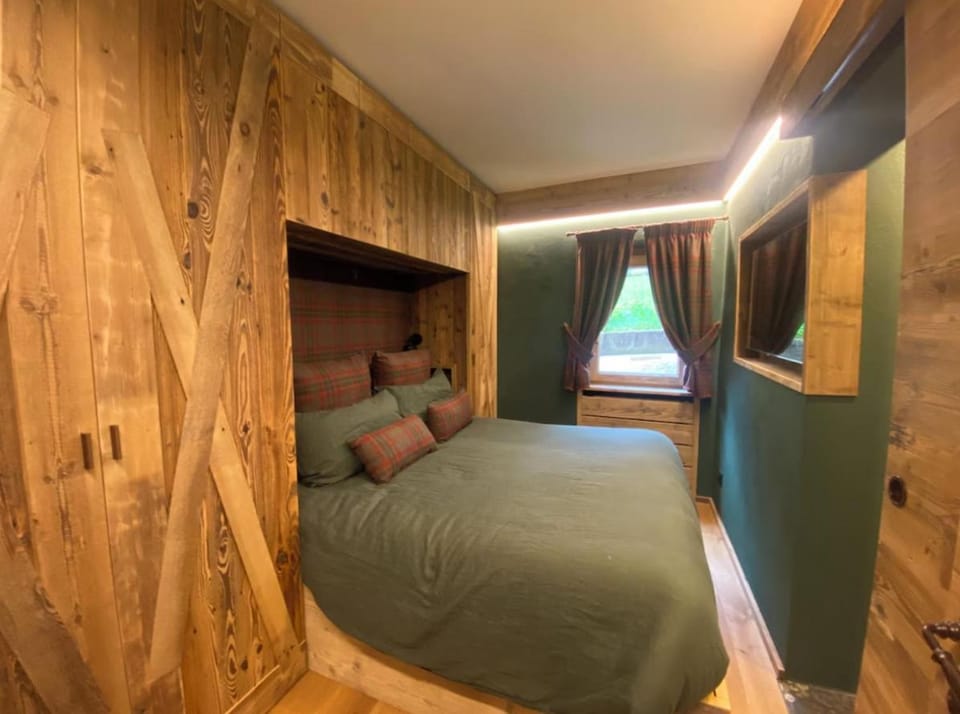 Modern Comfort in Cortina Apartment in Cortina d Ampezzo
