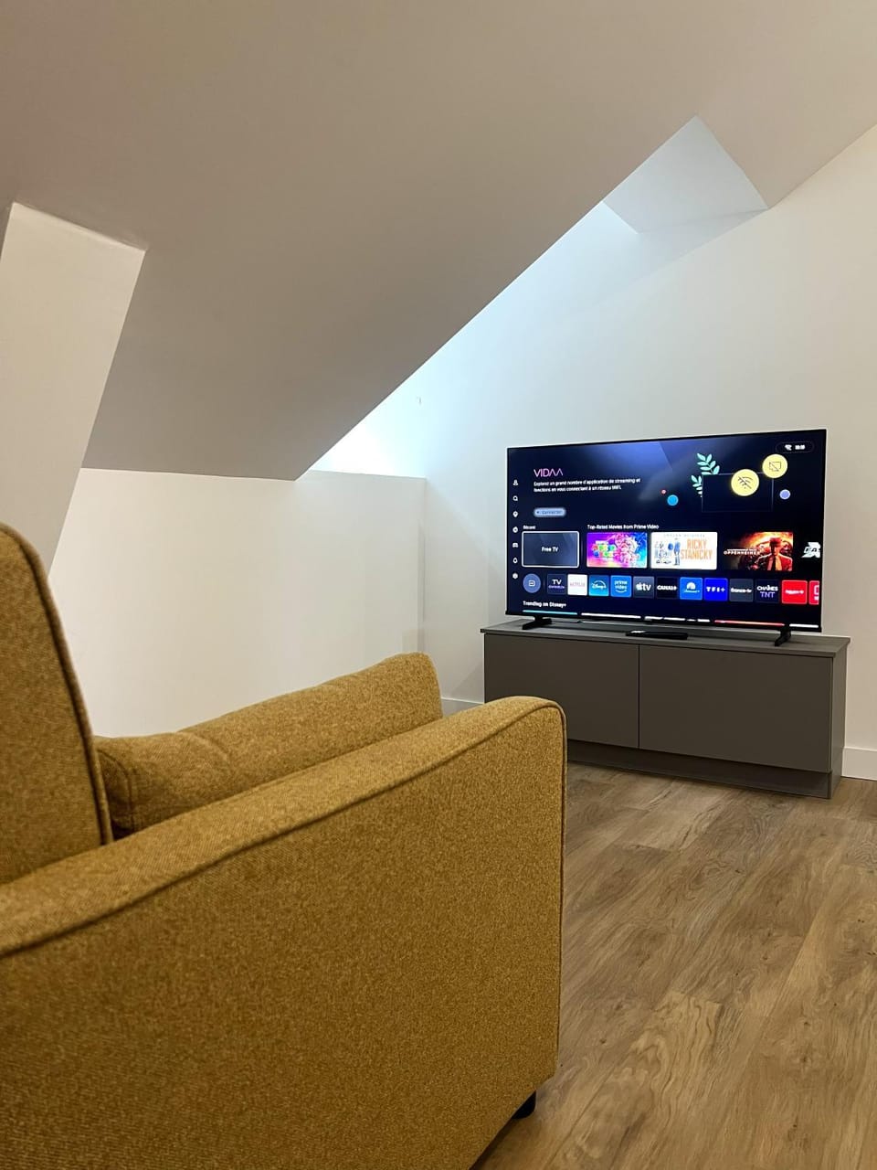 TV and multimedia, Living room
