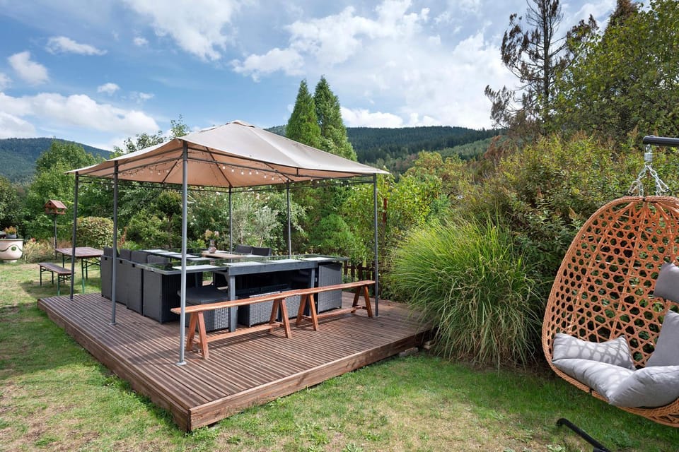 Chambres D'hôtes - Villa Sportive Bed and Breakfast in Vosges