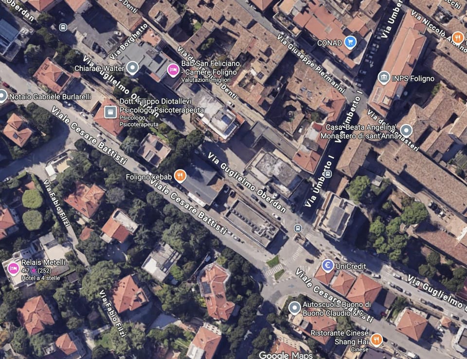 Neighbourhood, Bird's eye view, Street view