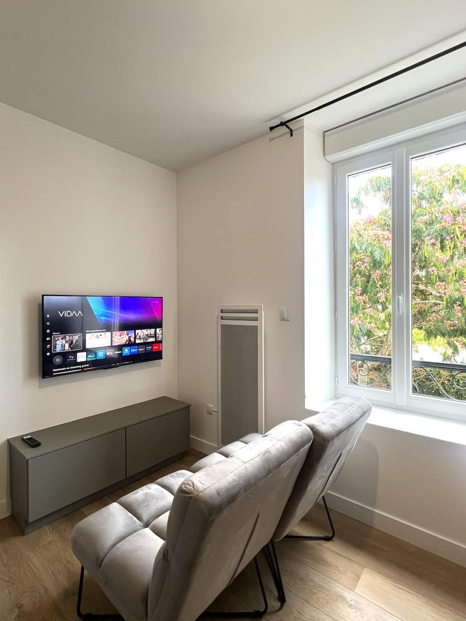 TV and multimedia, Living room, Seating area
