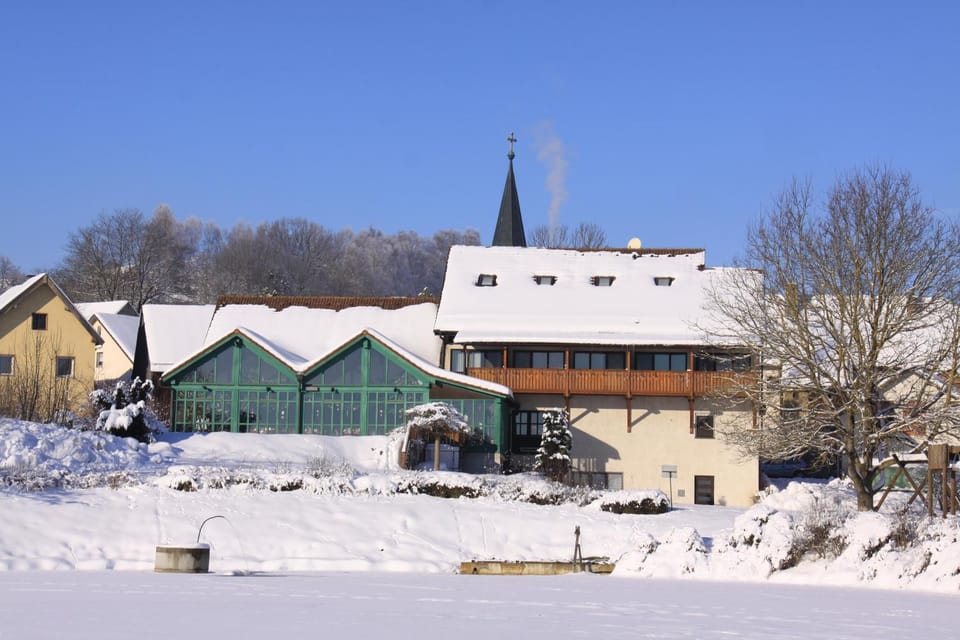 Facade/entrance, Winter