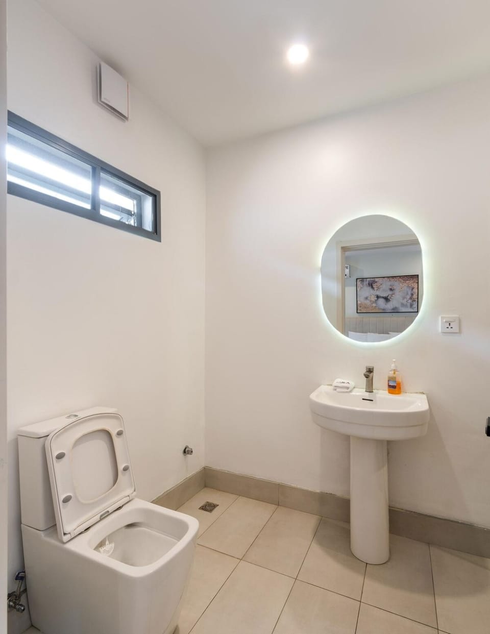 Studio Room Lekki phase 1 Apartment in Lagos, Nigeria