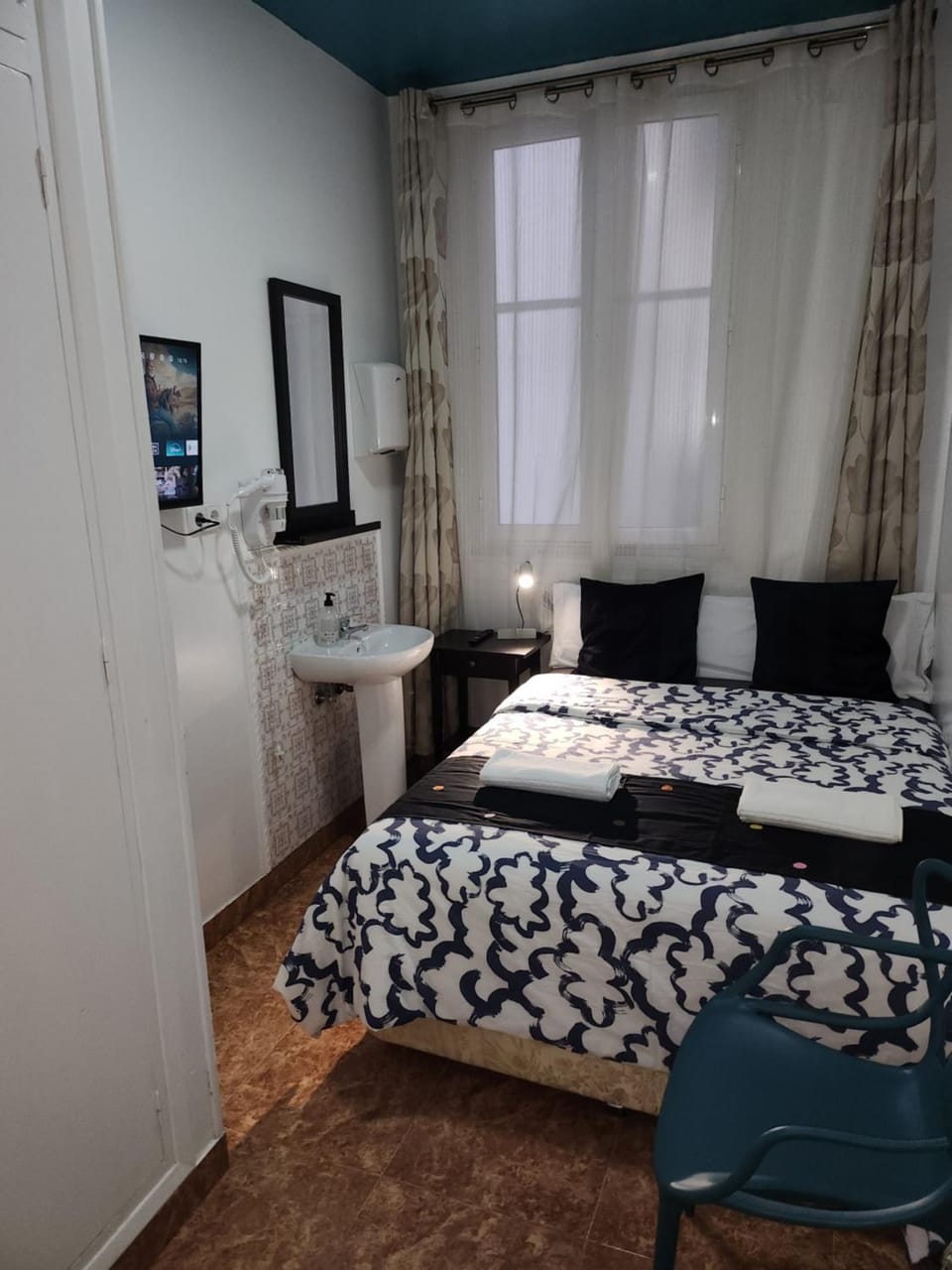 CH Catrachos Rooms Bed and Breakfast in Centro