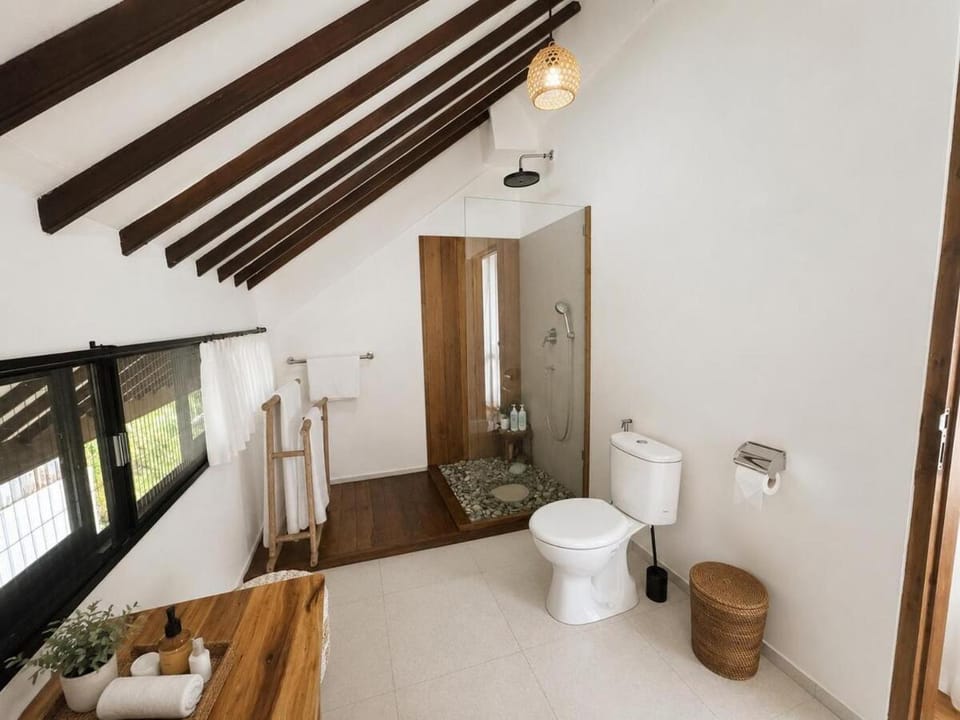 Casa Oaxaca - Luxury Oasis Near Padang Padang Beach Villa in Bali