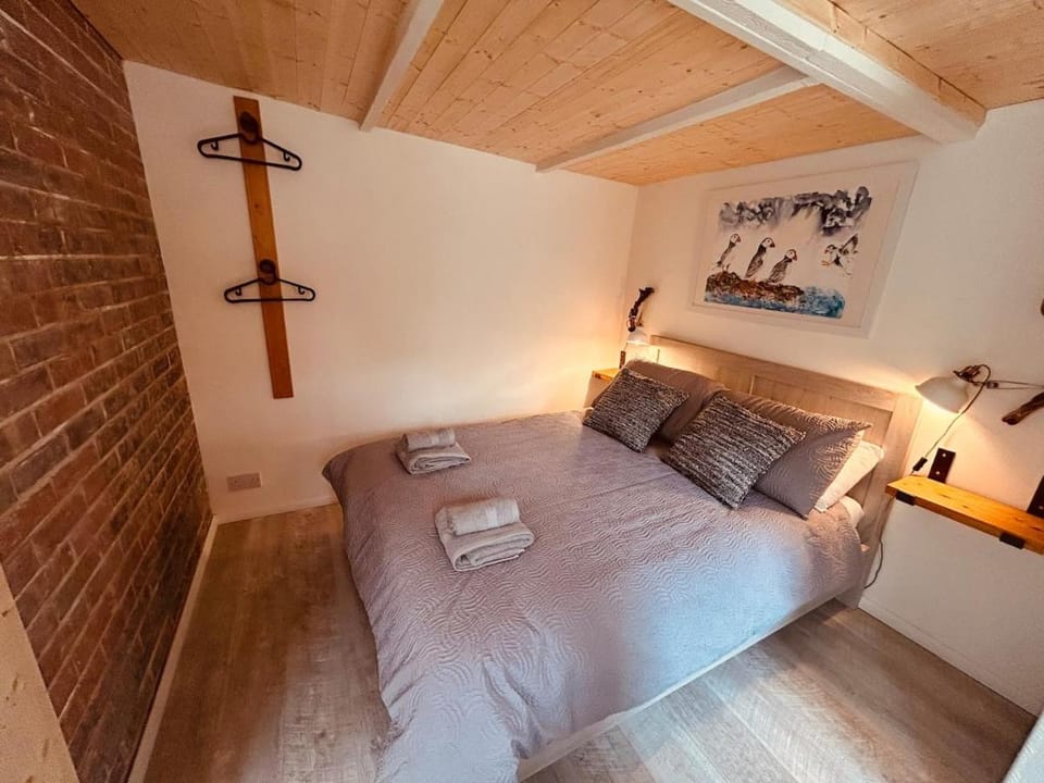 Swallows Garden Annexe Apartment in Exmouth