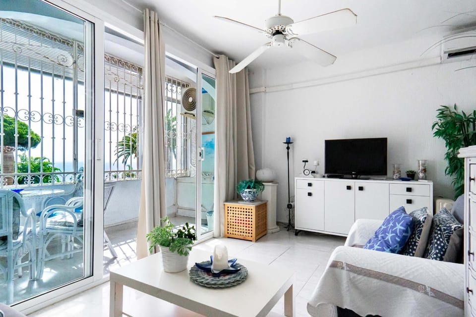 Carabeo 15 Studios Casasol Apartment in Nerja