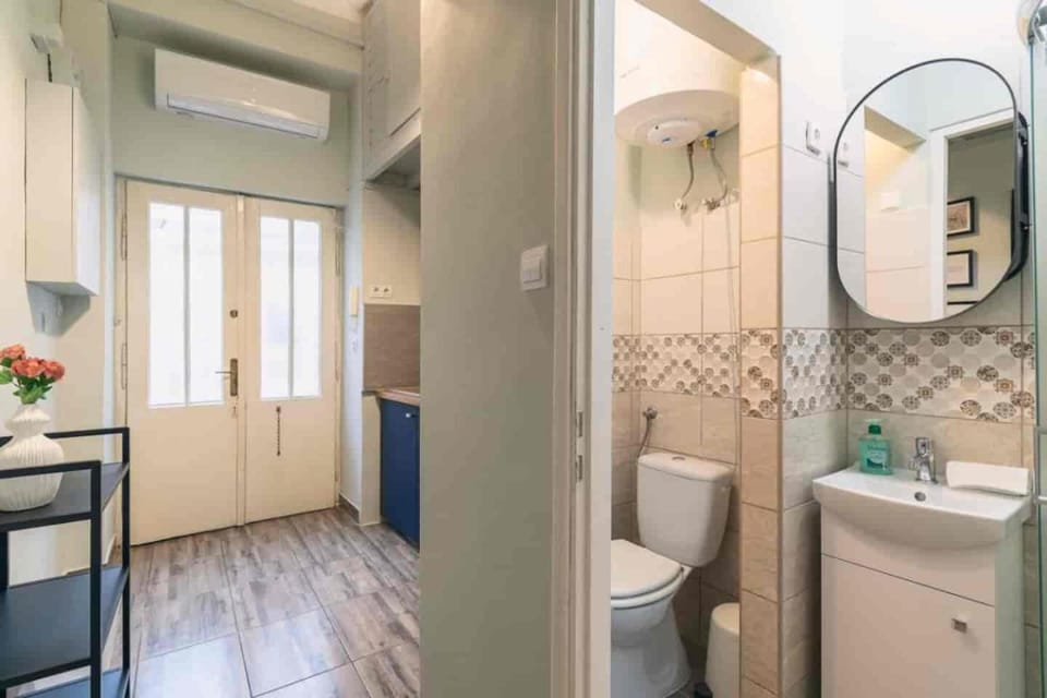 Bathroom, kitchen