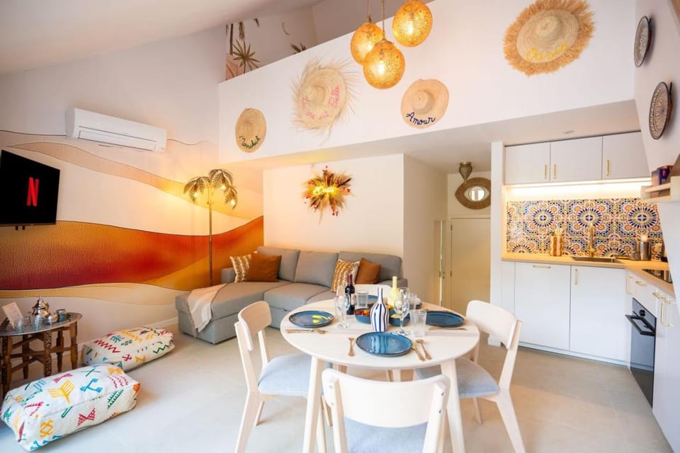 TV and multimedia, Living room, Dining area, heating, kitchen, air conditioner